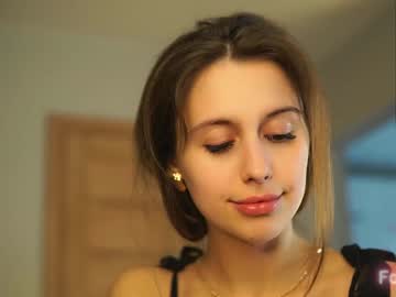 Nude girl plump_bums image #1248396