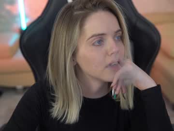 Nude couple kira0541 image #4395682