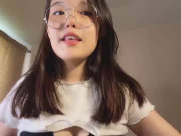 Nude girl shy_lee33 image #4722590