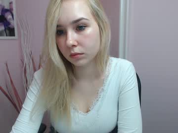 Nude girl lila_page image #1098021