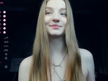 Nude girl _magic_smile_ image #6771897