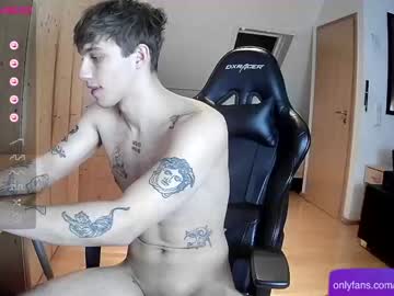 Nude man johnny2000x image #2942012