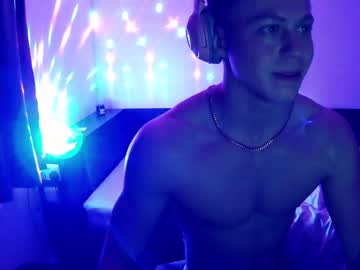 Nude man abanderaas image #3535096