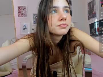 Nude girl marine_davey image #2299406