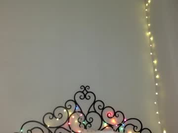 Nude girl isla_flowers image #477522