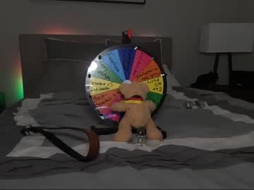 Nude couple ari_lovexo image #1008532