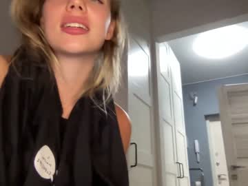 Nude girl angel_from_sky image #4661318