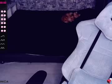 Nude girl _b_a_n_s_h_e_e_ image #863731