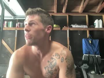 Nude man browneyedmuscleboy32 image #5105162