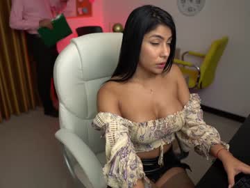 Nude couple secretary_bj image #748382