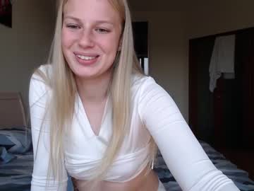 Nude girl magic_couple13 image #2247840