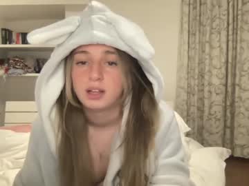 Nude girl lilmills image #1037709