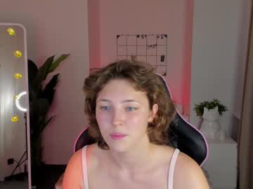 Nude girl cherry_lea_ image #5384559