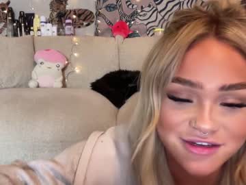 Nude girl ari_02 image #6724152