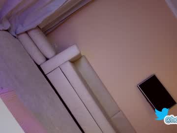 Nude girl hollyextra image #3065788