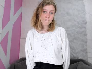 Nude girl lesley__moon image #4358776