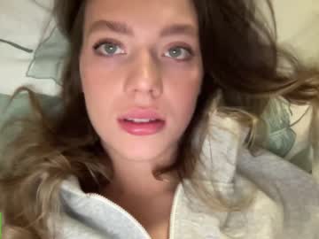 Nude girl angel_from_sky image #6796420