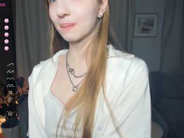 Nude girl _magic_smile_ image #6404113