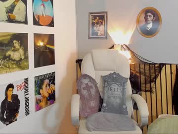 Nude girl little_effy18 image #5516278