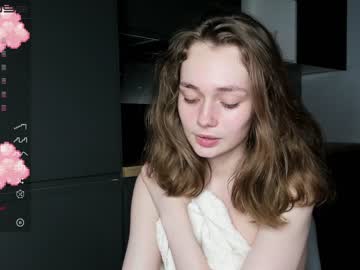 Nude girl mxxnsxsul image #2500341