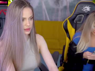 Nude couple kira0541 image #3984572