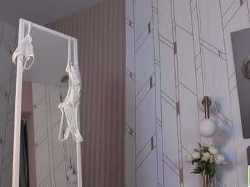 Nude girl nelliecross image #3232572