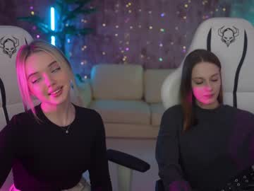 Nude couple kira0541 image #6067860