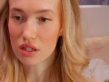 Nude girl lolly_bella_ image #1506487