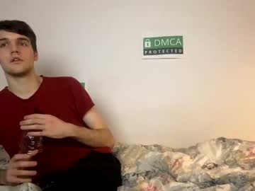 lucky_squad nude cam