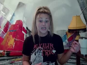 Nude girl piercedgamer image #4800108