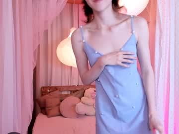 Nude girl hailiemills image #3040610