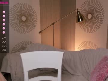 Nude girl happiness_call image #4705787