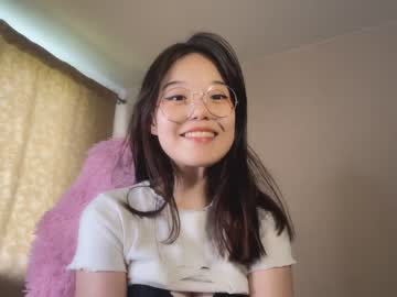 Nude girl shy_lee33 image #4722530