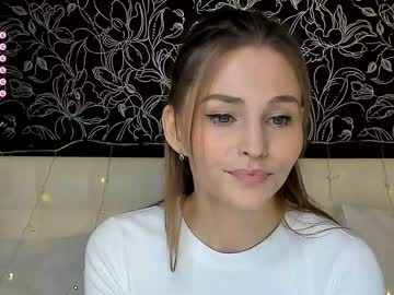 Nude girl queenafina image #6139485