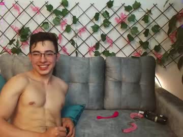 Nude couple sam_y_sen image #2359299