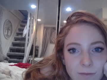 cumlovingredhead nude cam