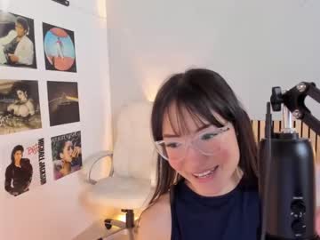 Nude girl little_effy18 image #4882906