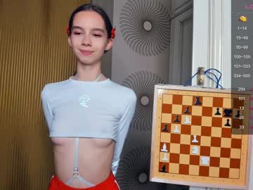 Nude girl happiness_call image #5255299