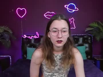 Nude girl beverleyelliott image #2249658