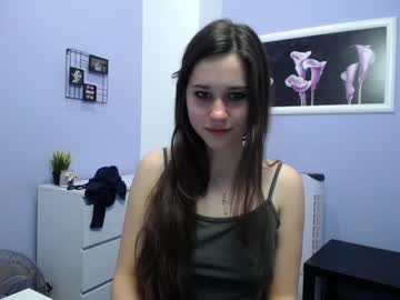 Nude girl camille_iam image #3438714