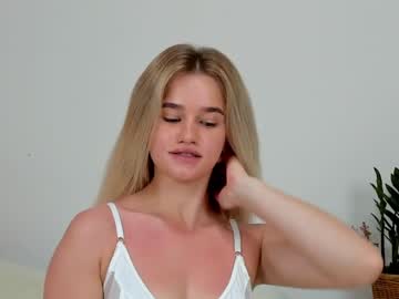 Nude girl super_pusichki image #2082383