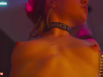 Nude girl _taylor_swift image #3312580