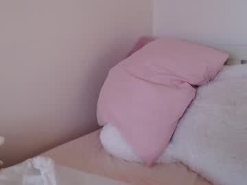 Nude girl christine_horny image #339277