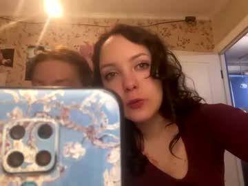 greedbiiitchs nude cam