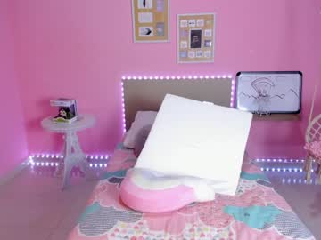 Nude girl little_effy18 image #2344841