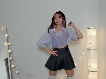 Nude girl y_u_m_i_k_a image #2500382