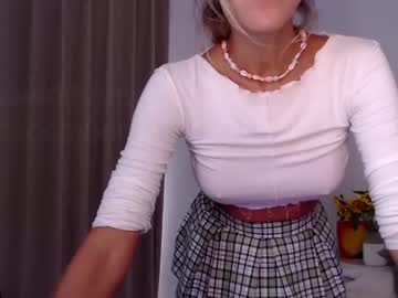 Nude girl sweetboobss1 image #5841070