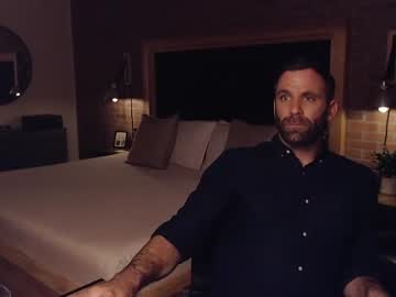 Nude man bareleeworking image #189800