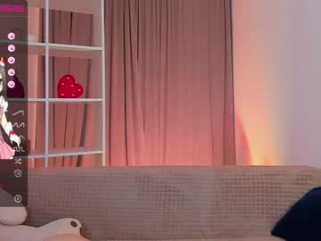 Nude girl ur_babe__ image #3521633