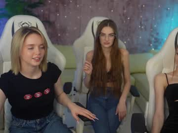 Nude couple kira0541 image #5778119